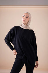 The velvet set in black